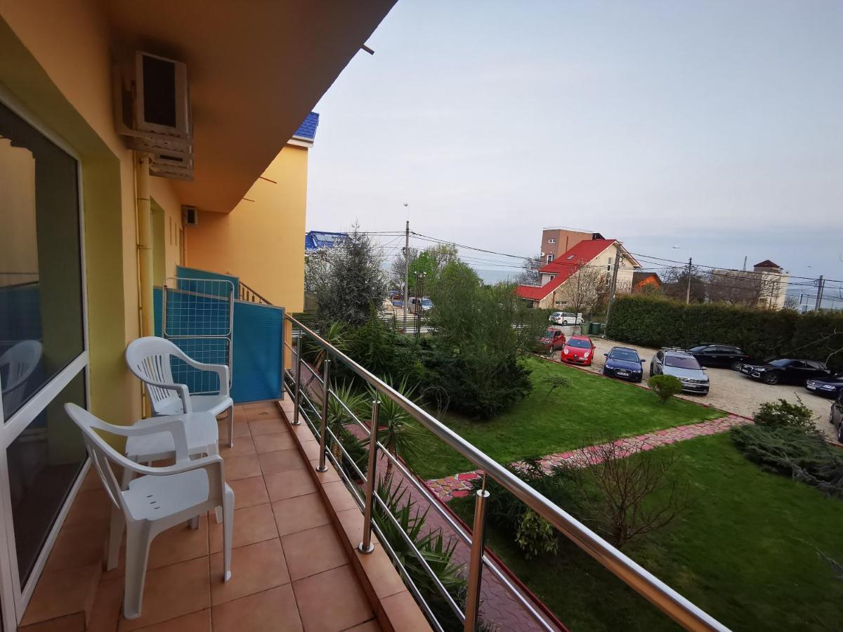 Hotel Vila Oranj Costinesti Esterno foto